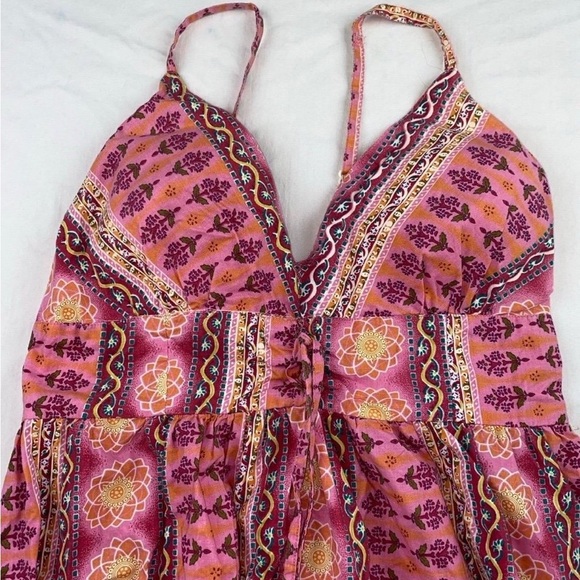 Dress - Picture 5 of 8